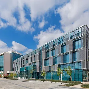Radisson Red Silicon Oasis Отель Дубай