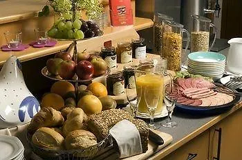 Hotel Berlin - Greenline Hotel Цоссен 3*,  Германия